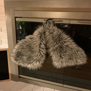 LOFT Fur Scarf 🧣